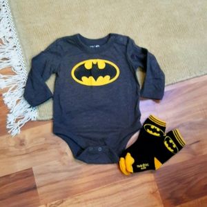 Baby Gap onesie/sock set sz 6-12 months